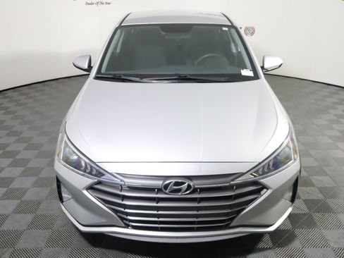 Used 2019 Hyundai Elantra SE w/ Cargo Package image 15