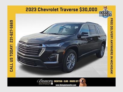 Used 2023 Chevrolet Traverse LT w/ LPO, Floor Liner Package