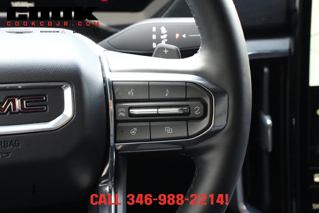 Used 2026 GMC Acadia Elevation w/ Elevation Premium Package FWD image 9