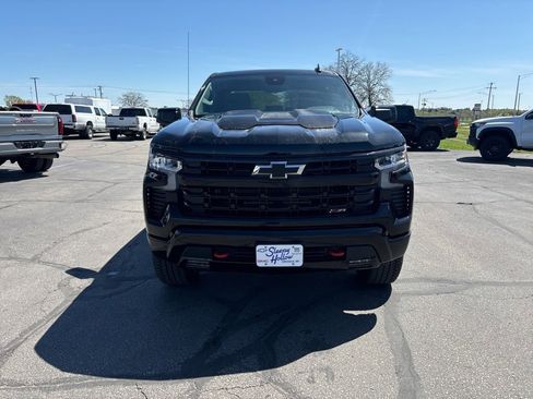 New 2025 Chevrolet Silverado 1500 LT Trail Boss w/ LPO, Dark Essentials Package image 2