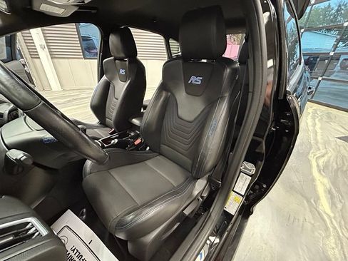 Used 2017 Ford Focus RS AWD/4WD image 7