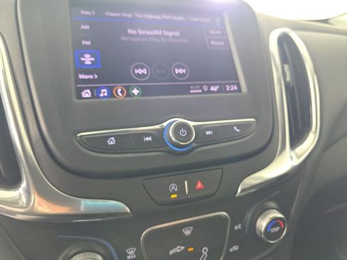 Used 2024 Chevrolet Equinox LT AWD/4WD image 18