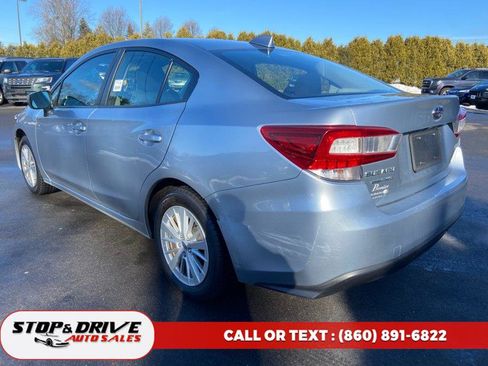 Used 2018 Subaru Impreza 2.0i Premium image 3