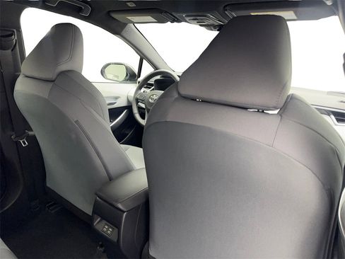 Used 2024 Toyota Corolla SE image 42