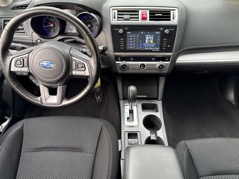 Used 2016 Subaru Outback 2.5i Premium image 28