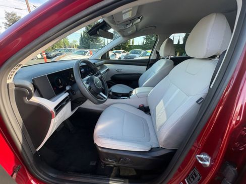 Used 2025 Hyundai Tucson SEL image 30