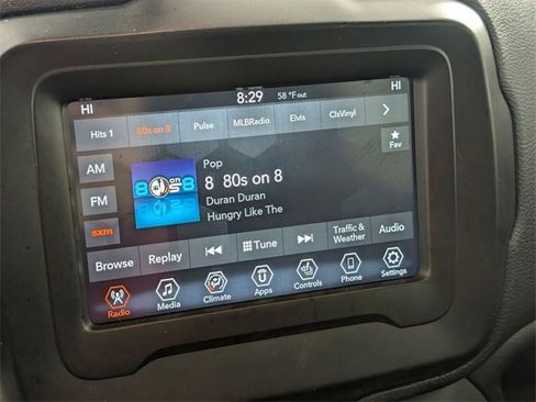 Used 2021 Jeep Renegade Latitude w/ Convenience Group image 19