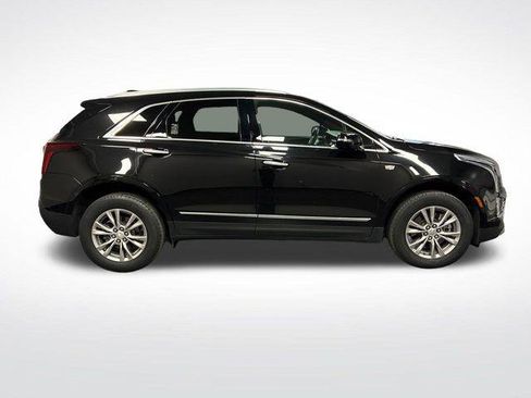 Certified 2022 Cadillac XT5 Premium Luxury FWD image 37