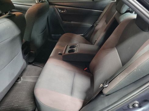 Used 2019 Toyota Corolla LE image 14