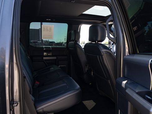 Used 2022 Ford F450 Platinum w/ FX4 Off-Road Package AWD/4WD image 46