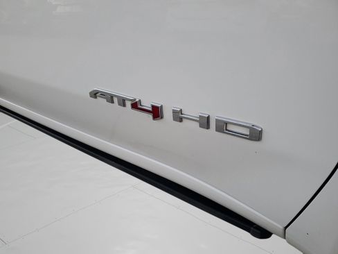 Used 2020 GMC Sierra 2500 AT4 w/ AT4 Premium Package image 6