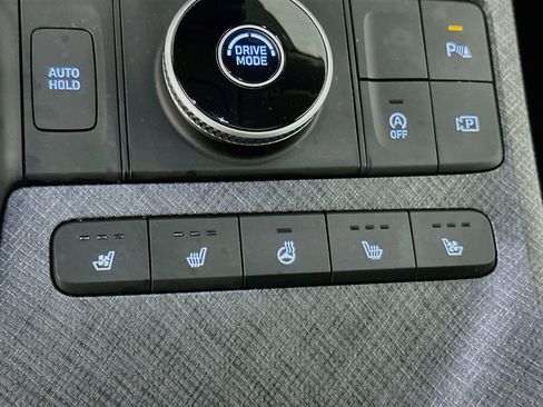 Used 2023 Hyundai Palisade Limited FWD image 26