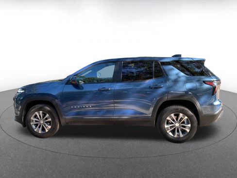 Used 2025 Chevrolet Equinox LT image 4