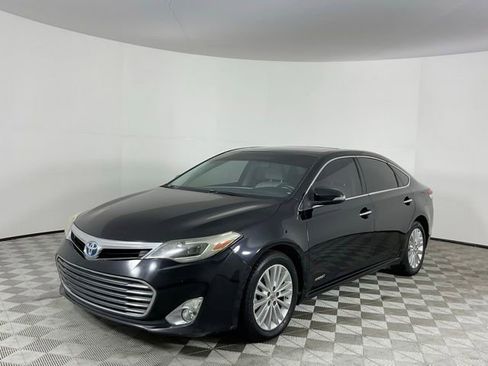 Used 2013 Toyota Avalon XLE Touring w/ Preferred Accessory Package FWD image 1