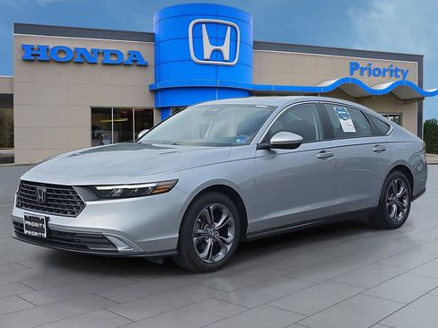 Certified 2023 Honda Accord EX image 1