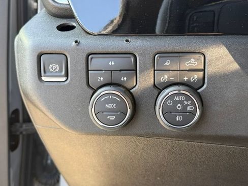 Used 2024 Chevrolet Silverado 2500 LT w/ Z71 Sport Edition AWD/4WD image 13