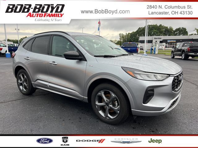 Certified 2024 Ford Escape ST-Line w/ Tech Pack #1 AWD/4WD image 1