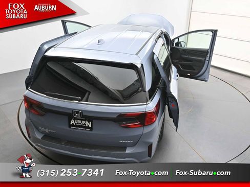 Used 2025 Honda Odyssey Sport-L image 34