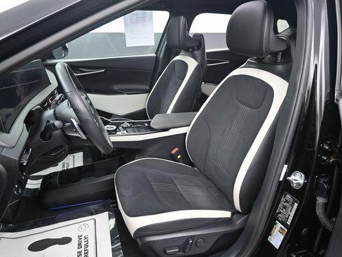 Used 2024 Kia EV6 GT-Line image 30