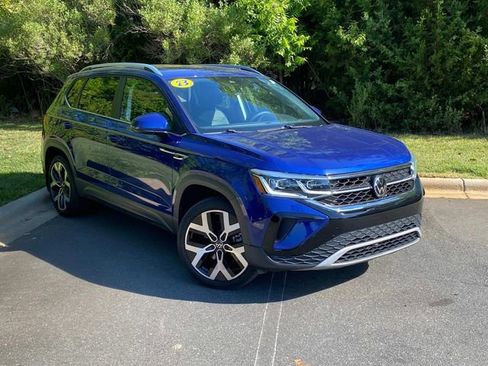 Used 2023 Volkswagen Taos SEL AWD/4WD image 1