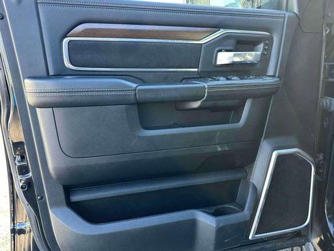Used 2024 RAM 2500 Laramie image 17