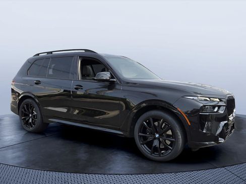 Used 2024 BMW X7 M60i w/ Executive Package AWD/4WD image 1