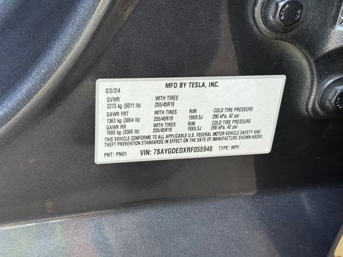 Used 2024 Tesla Model Y Long Range RWD image 24