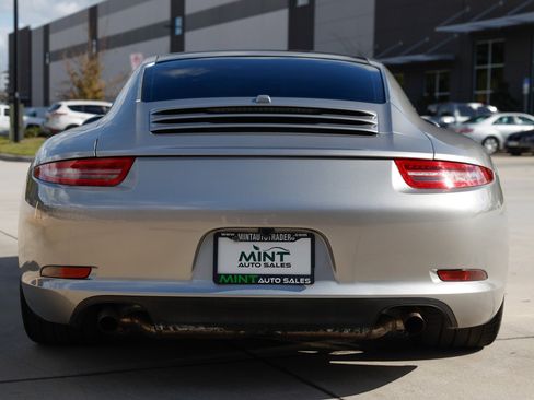 Used 2013 Porsche 911 Carrera 4 image 12