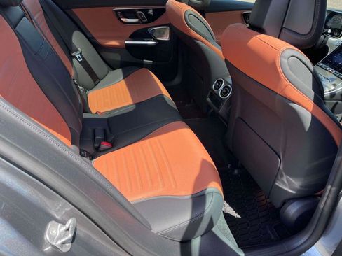Used 2023 Mercedes-Benz C 300 4MATIC Sedan image 20
