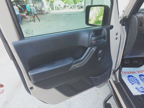 Used 2016 Jeep Wrangler Unlimited Sport w/ Trailer Tow Group image 30