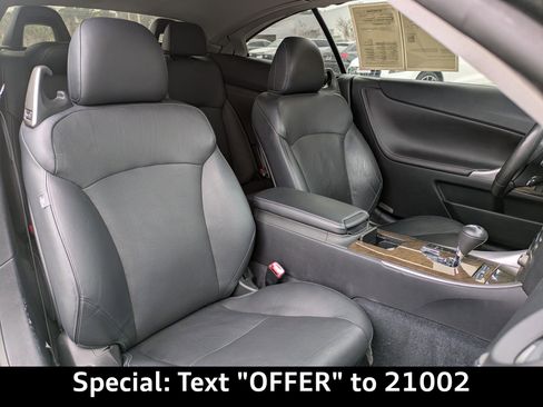 Used 2015 Lexus IS 250C w/ Luxury Package image 15