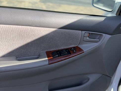 Used 2007 Toyota Corolla LE image 13