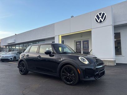 Used 2023 MINI Cooper S w/ Signature Upholstery Package