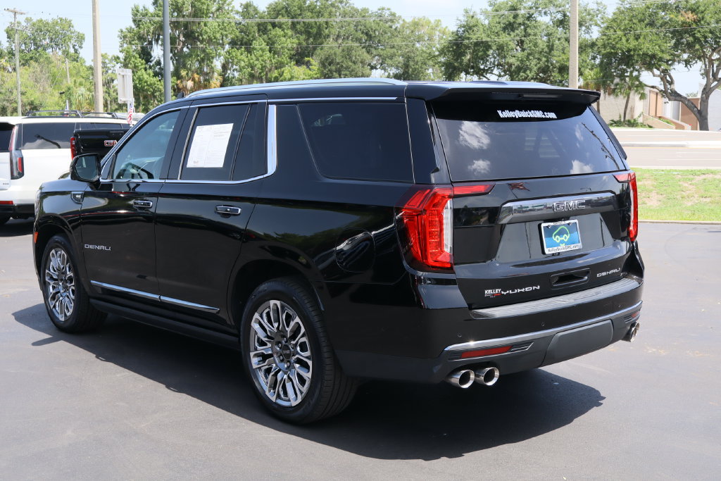 Certified 2023 GMC Yukon Denali Ultimate AWD/4WD image 7
