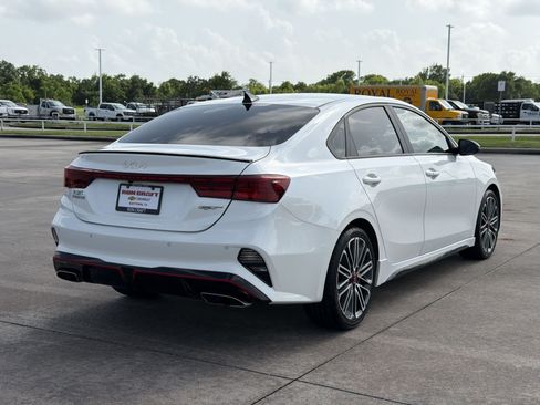 Used 2023 Kia Forte GT w/ GT2 Package FWD image 9