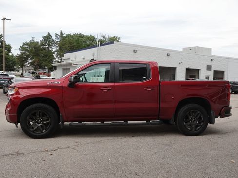 Used 2024 Chevrolet Silverado 1500 RST w/ Convenience Package II AWD/4WD image 4