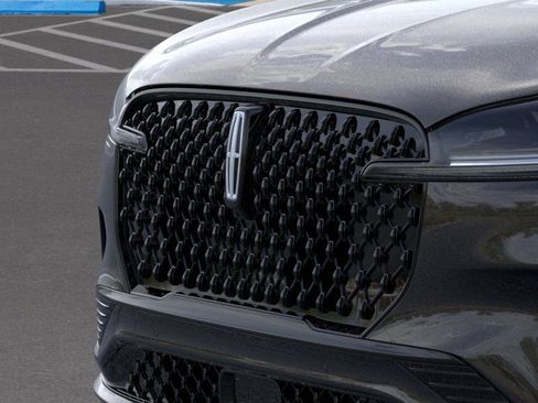 New 2026 Lincoln Aviator Reserve w/ Jet Appearance Package image 17