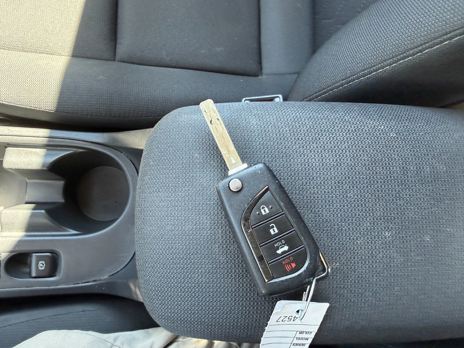 Used 2025 Toyota Corolla LE FWD image 32