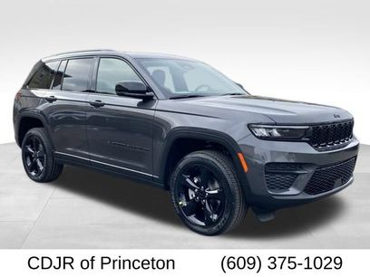 New 2025 Jeep Grand Cherokee Altitude