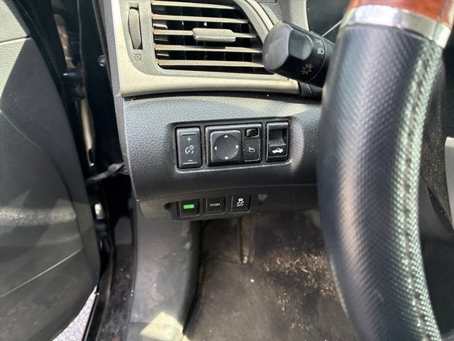 Used 2013 Nissan Sentra SV FWD image 13