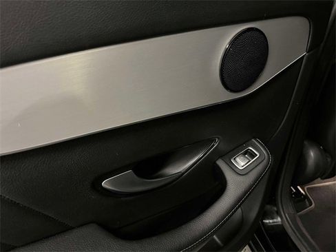 Certified 2022 Mercedes-Benz GLC 300 4MATIC image 11