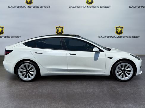 Used 2023 Tesla Model 3 Standard Range RWD image 6
