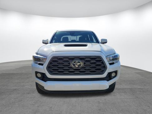 Used 2020 Toyota Tacoma TRD Sport image 21