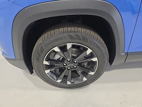 New 2026 Chevrolet Equinox RS w/ Convenience Package III FWD image 4