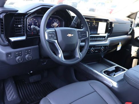 New 2026 Chevrolet Silverado 3500 LTZ w/ LTZ Plus Package AWD/4WD image 6