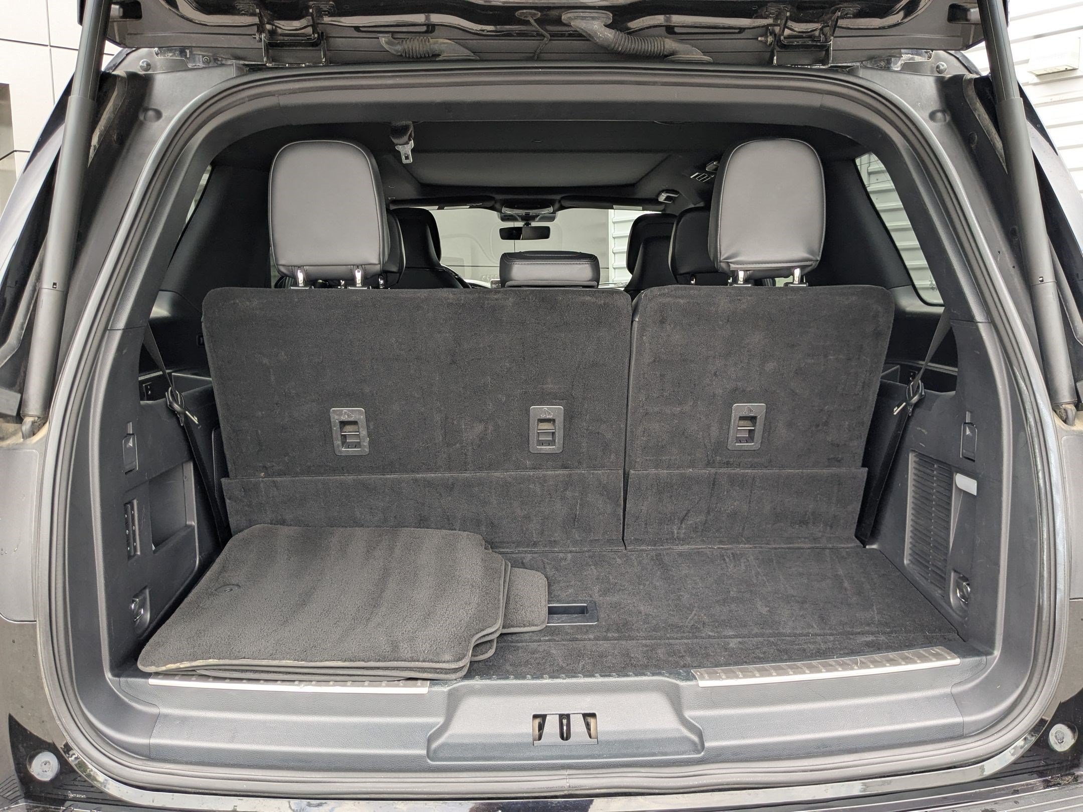 Used 2024 Lincoln Navigator Reserve AWD/4WD image 35