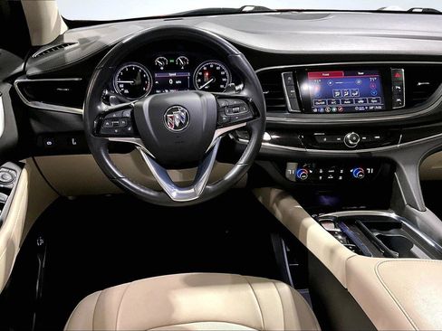 Used 2023 Buick Enclave Essence w/ Experience Buick Package image 5