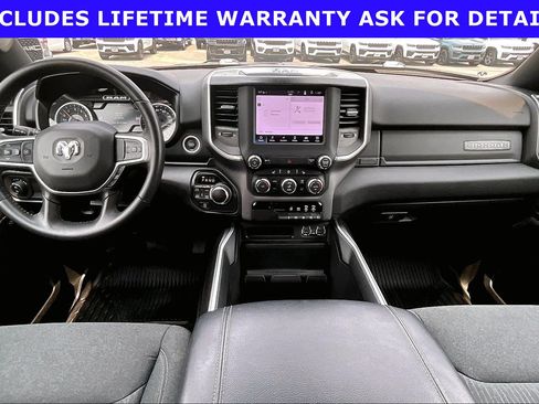 Used 2022 RAM 1500 Big Horn AWD/4WD image 12