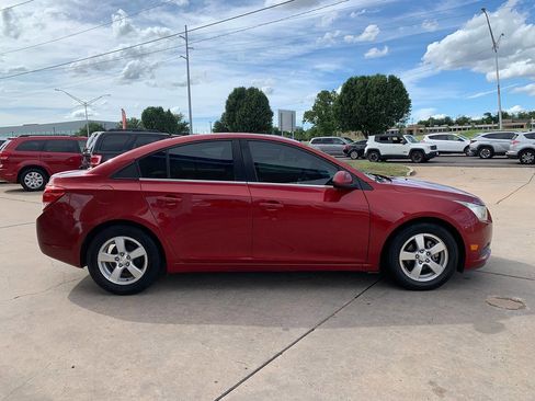 Used 2014 Chevrolet Cruze LT FWD image 8