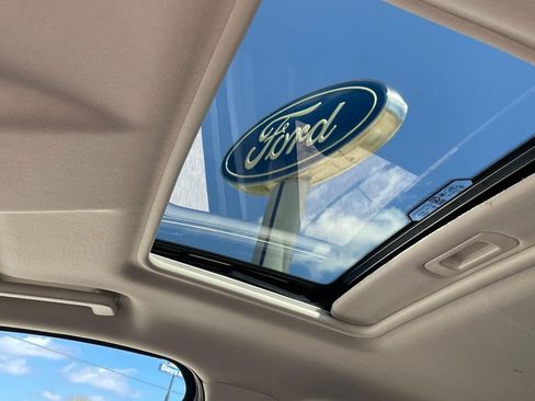 Used 2021 Ford EcoSport SE FWD image 21
